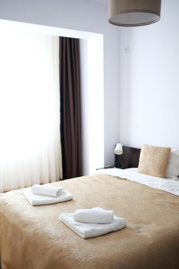 Appartement White Flat à Bucarest Extérieur photo