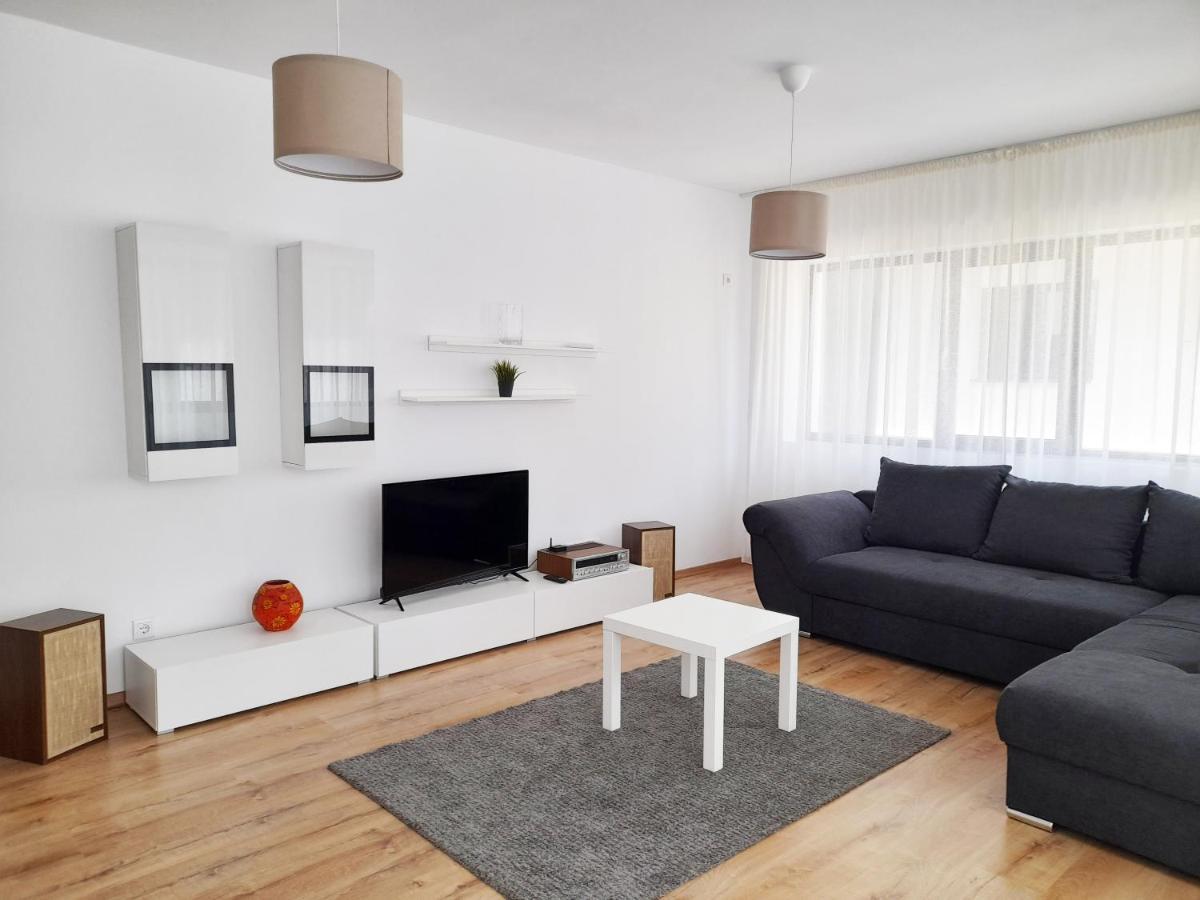 Appartement White Flat à Bucarest Extérieur photo